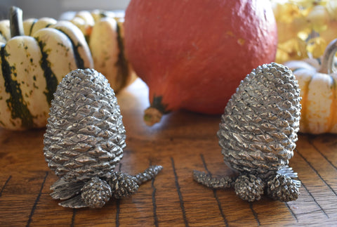 Pine Cone Salt & Pepper Shakers