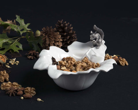 Leaf Bowl with Squirrel